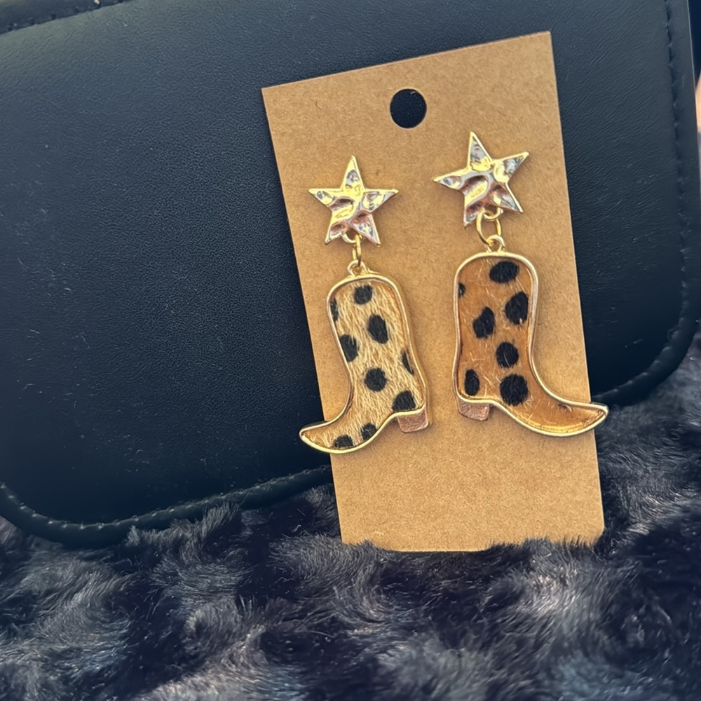 Dazzling Cowgirl Boots - Tan Cow Print - Picture 1 of 6
